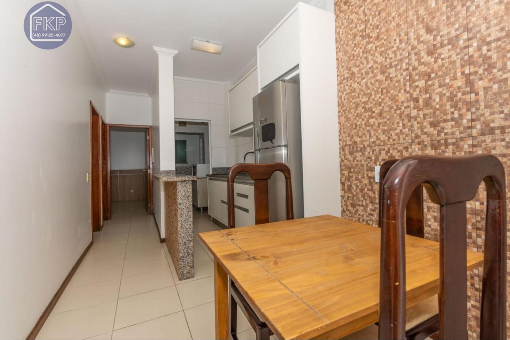 Apartamento à venda com 2 quartos, 67m² - Foto 3