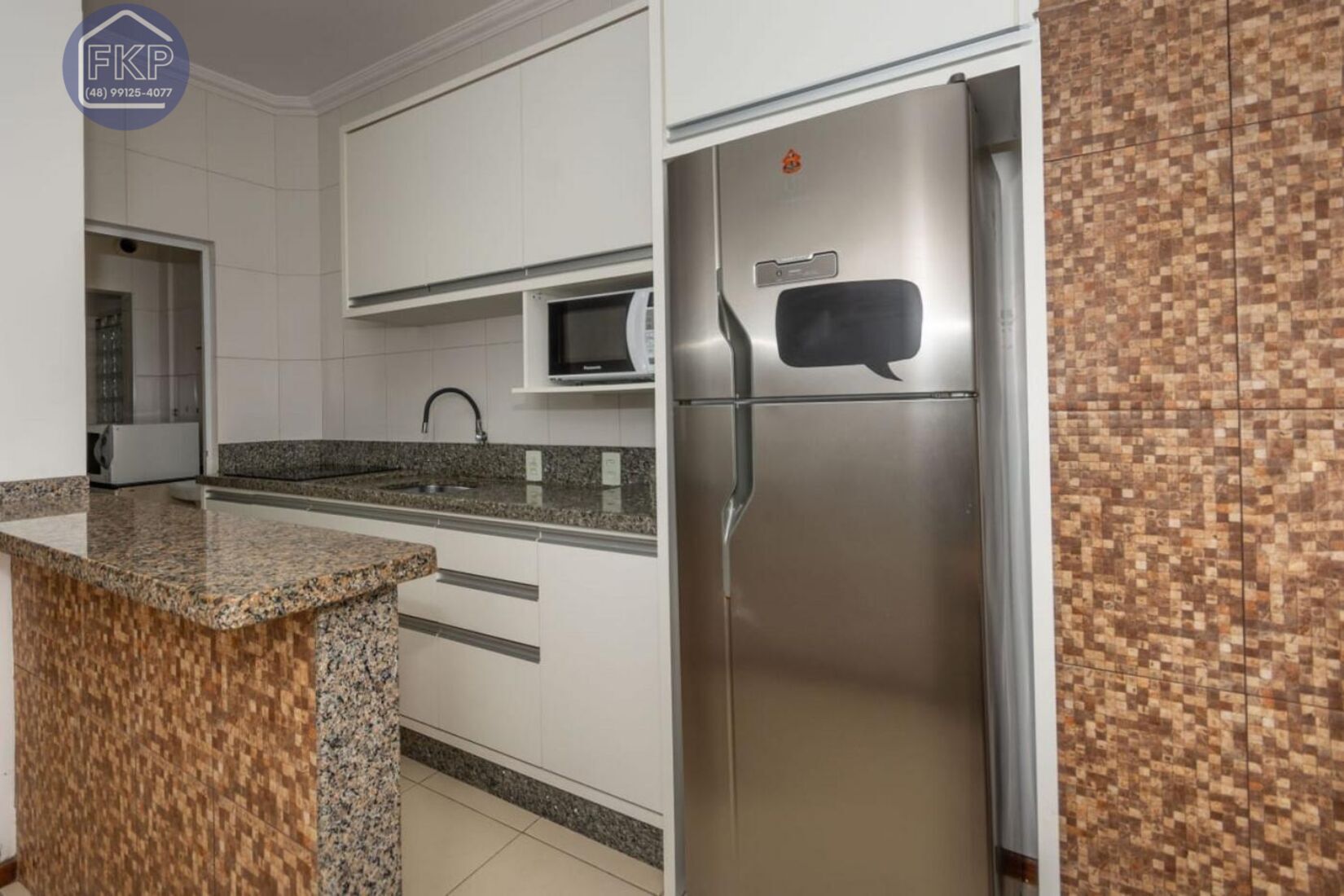 Apartamento à venda com 2 quartos, 67m² - Foto 5