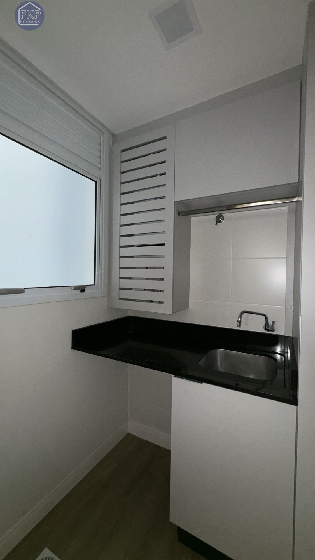 Apartamento à venda com 2 quartos, 74m² - Foto 11