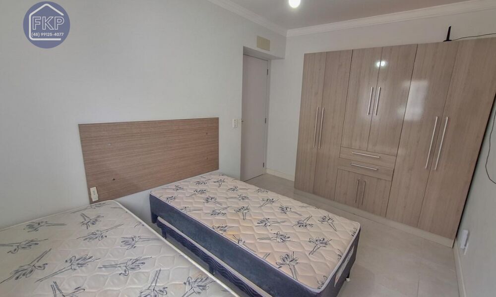 Apartamento à venda com 2 quartos, 78m² - Foto 13