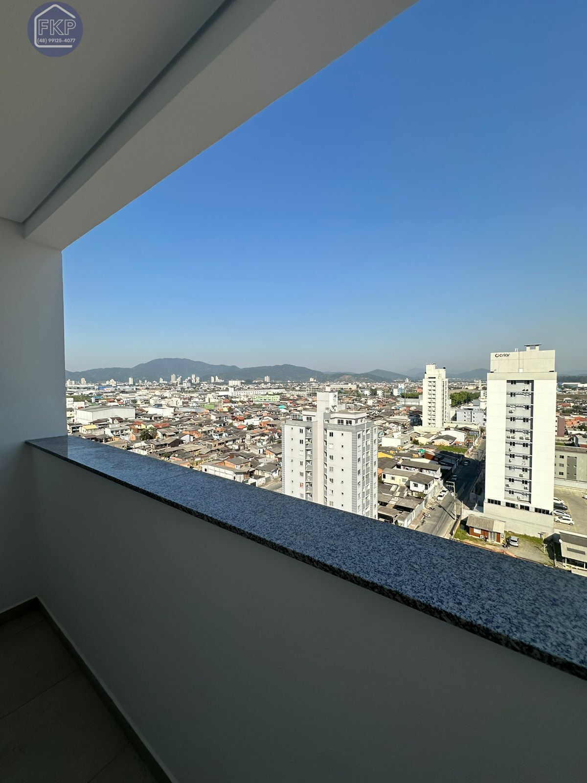 Apartamento à venda com 2 quartos, 61m² - Foto 2