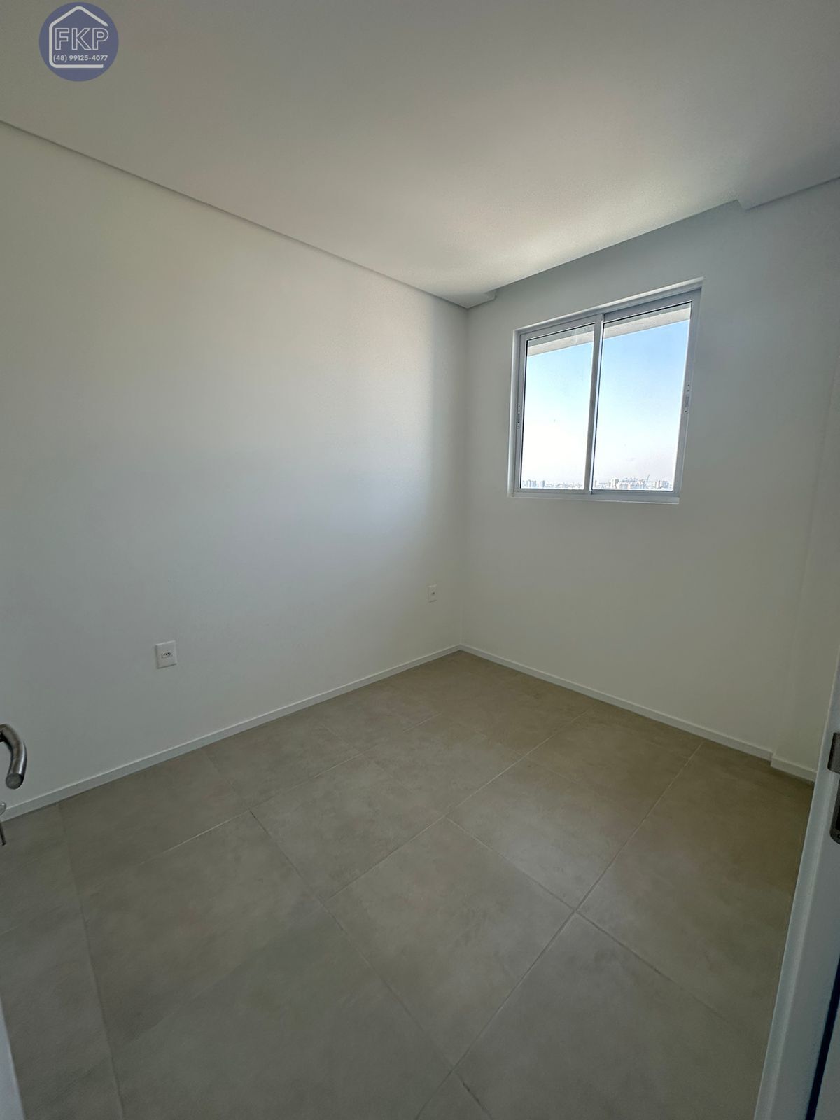 Apartamento à venda com 2 quartos, 61m² - Foto 12