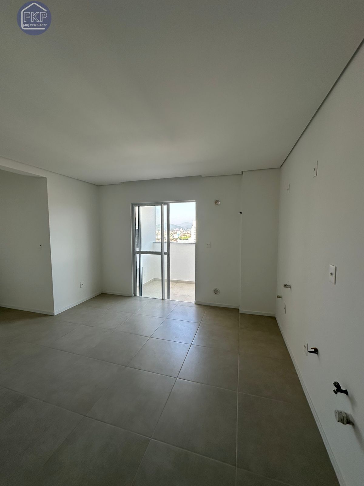 Apartamento à venda com 2 quartos, 61m² - Foto 6