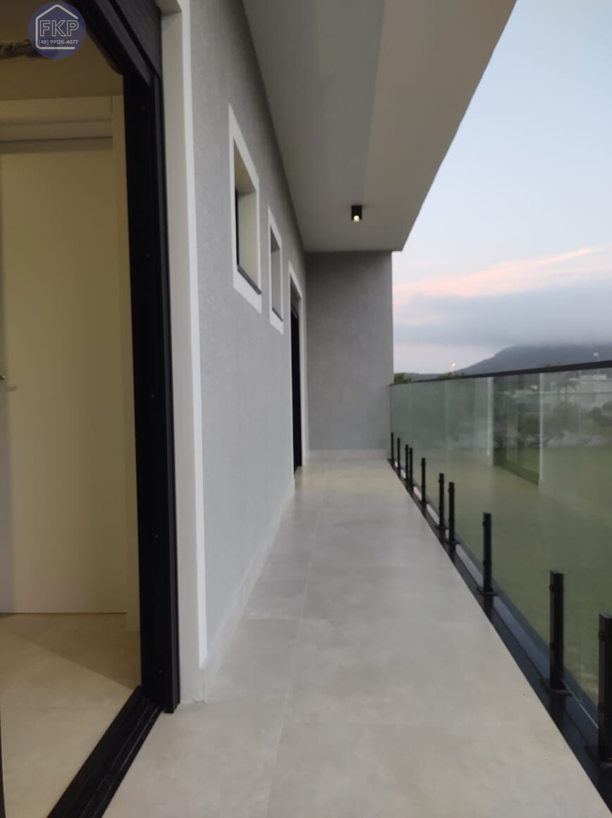 Casa à venda com 4 quartos, 350m² - Foto 40