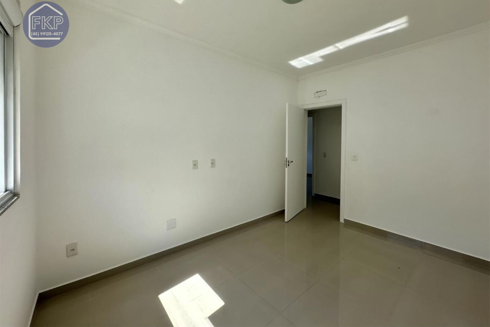 Apartamento à venda com 3 quartos, 87m² - Foto 19