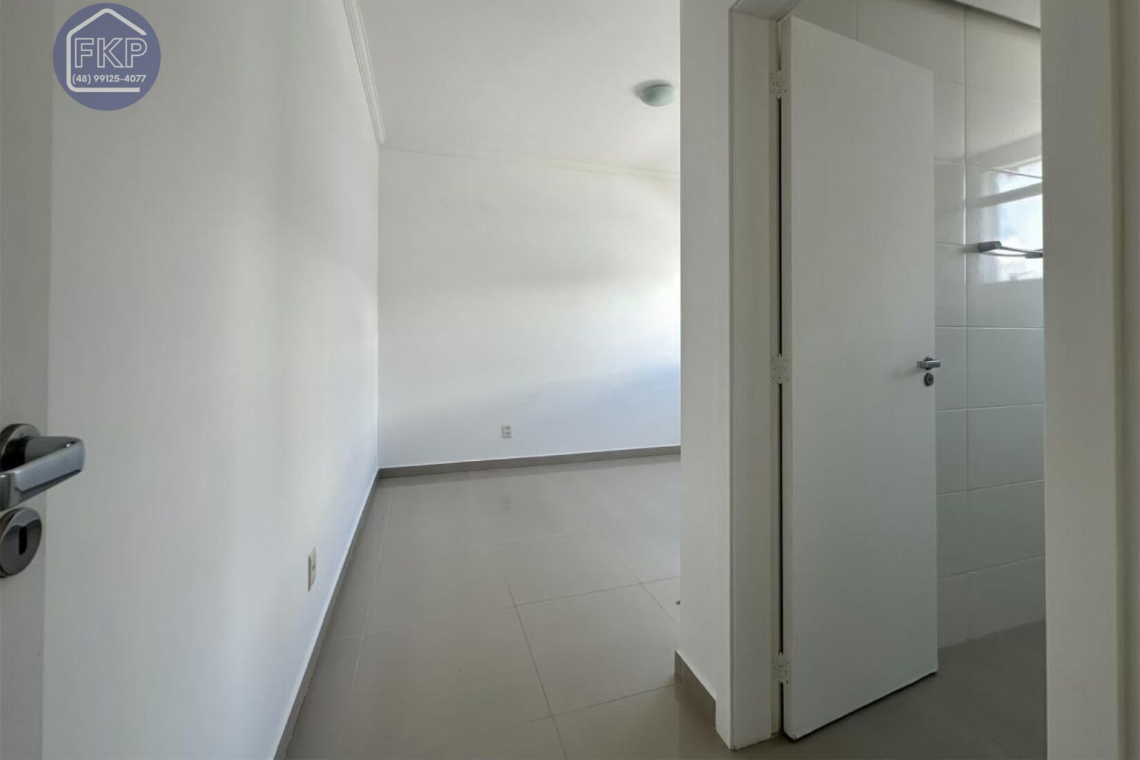 Apartamento à venda com 3 quartos, 87m² - Foto 12