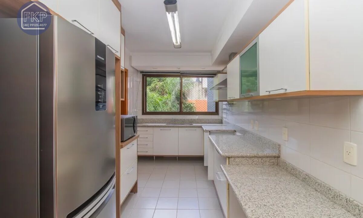 Apartamento à venda com 3 quartos, 168m² - Foto 19