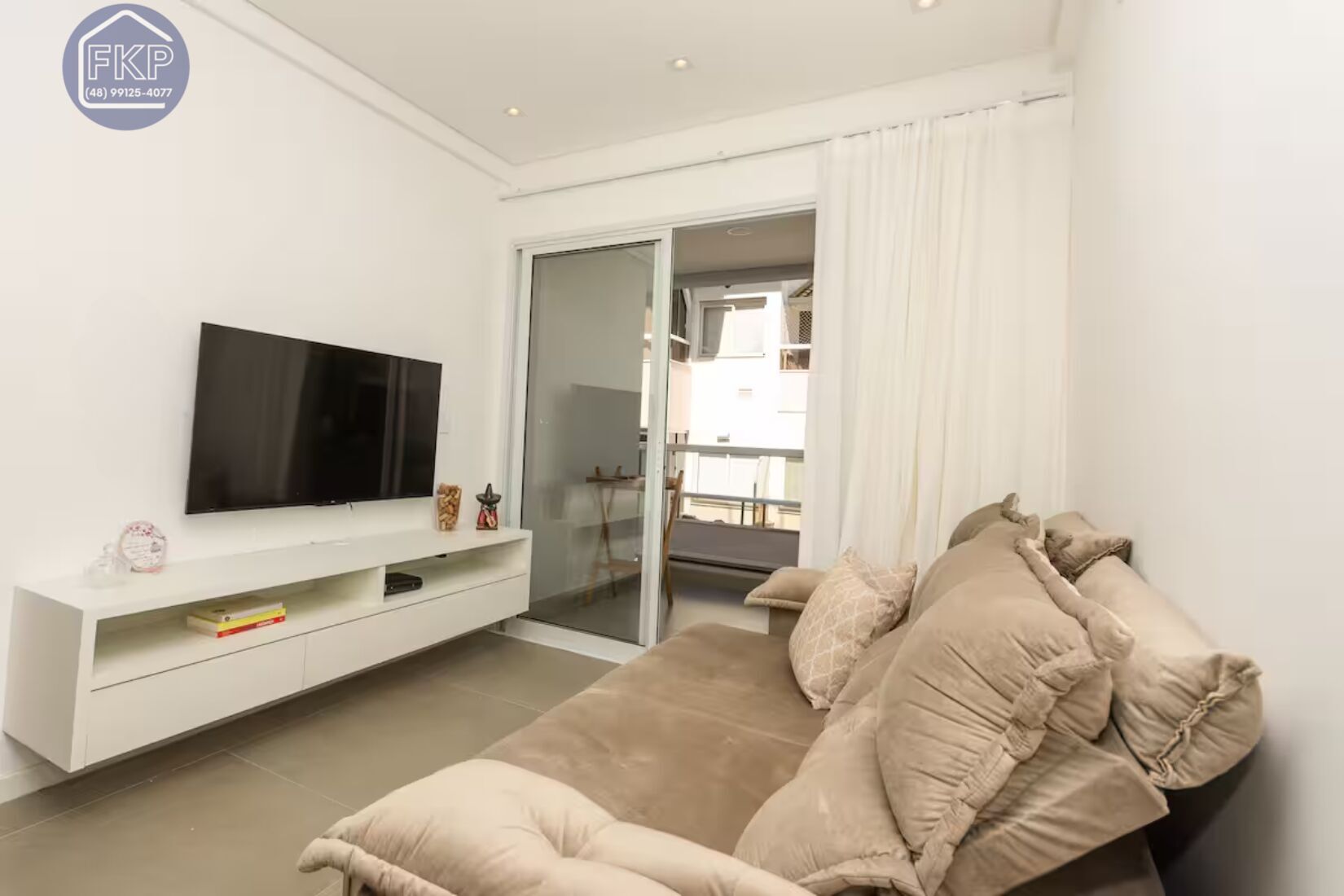 Apartamento à venda com 2 quartos, 62m² - Foto 4