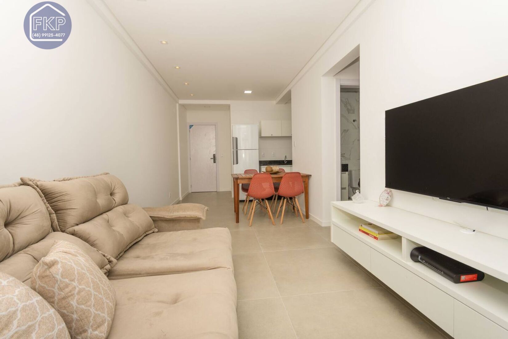 Apartamento à venda com 2 quartos, 62m² - Foto 8