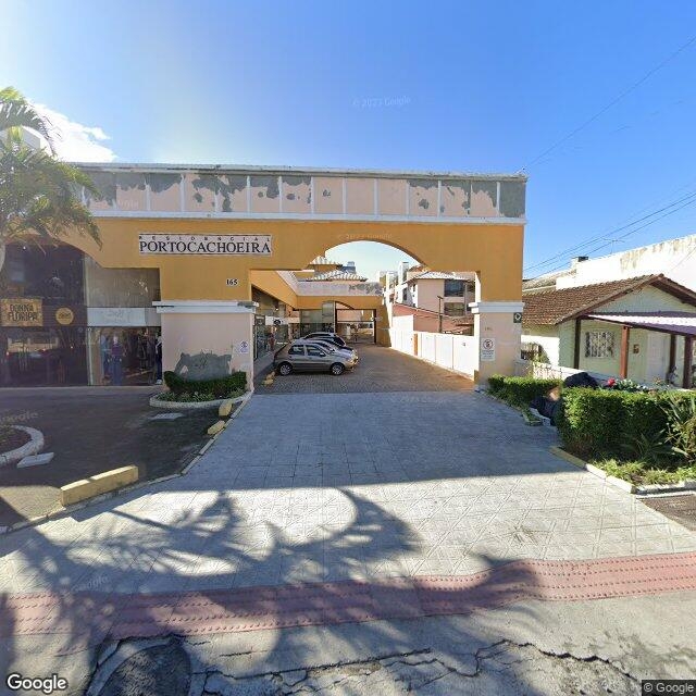 Imagem estática do "Street View" da localização