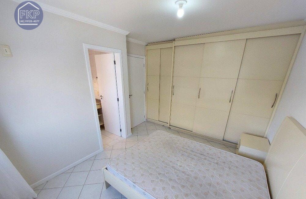 Apartamento à venda com 3 quartos, 93m² - Foto 17