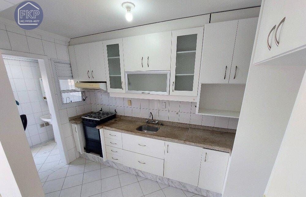 Apartamento à venda com 3 quartos, 93m² - Foto 7