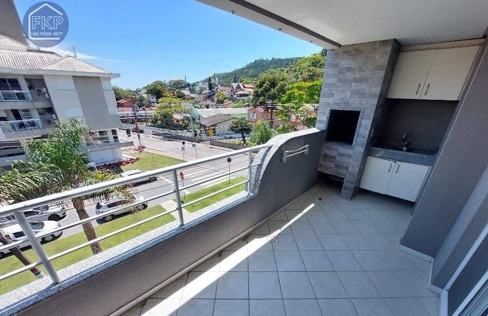 Apartamento à venda com 3 quartos, 93m² - Foto 1