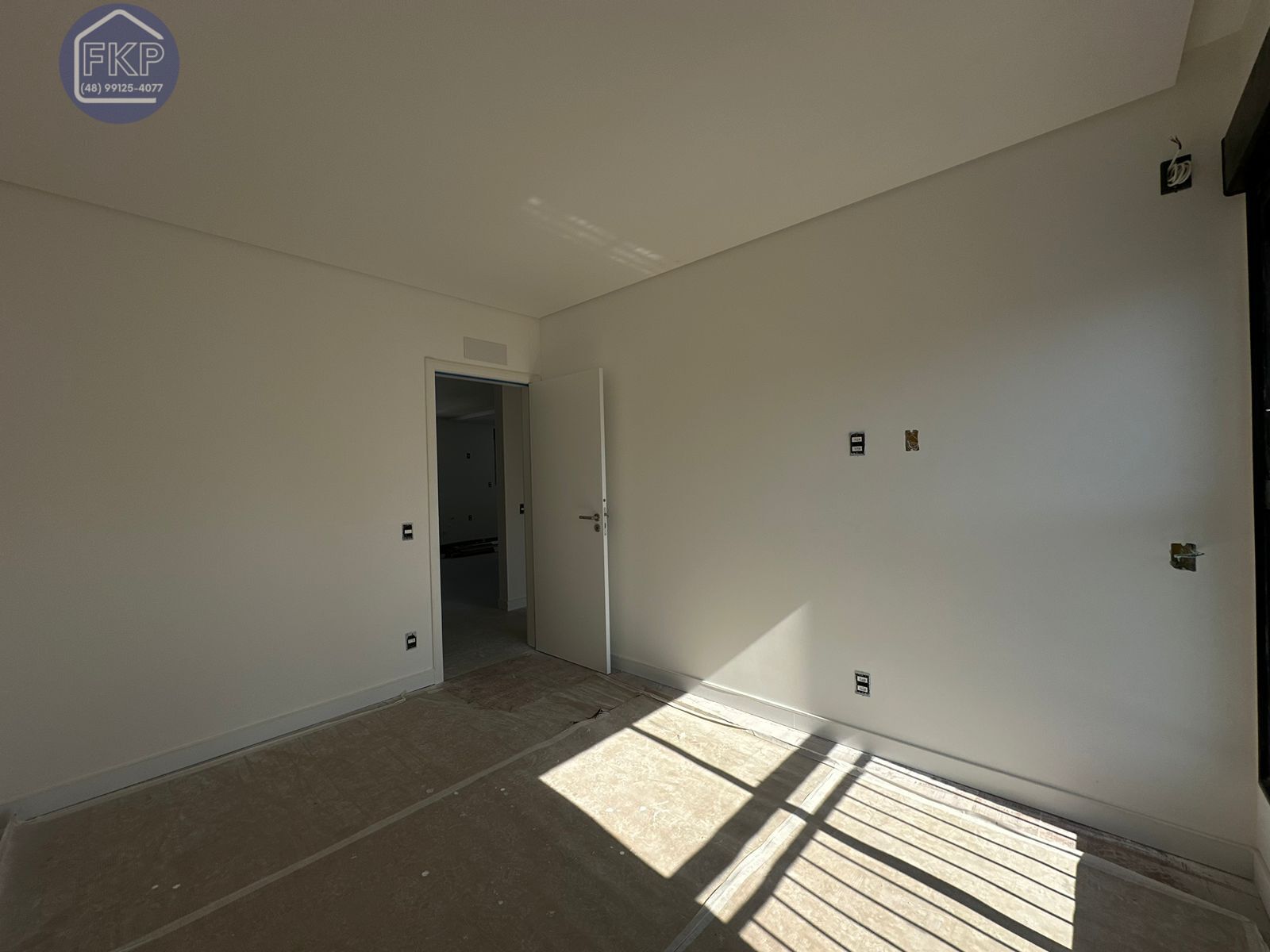 Apartamento à venda com 3 quartos, 117m² - Foto 11