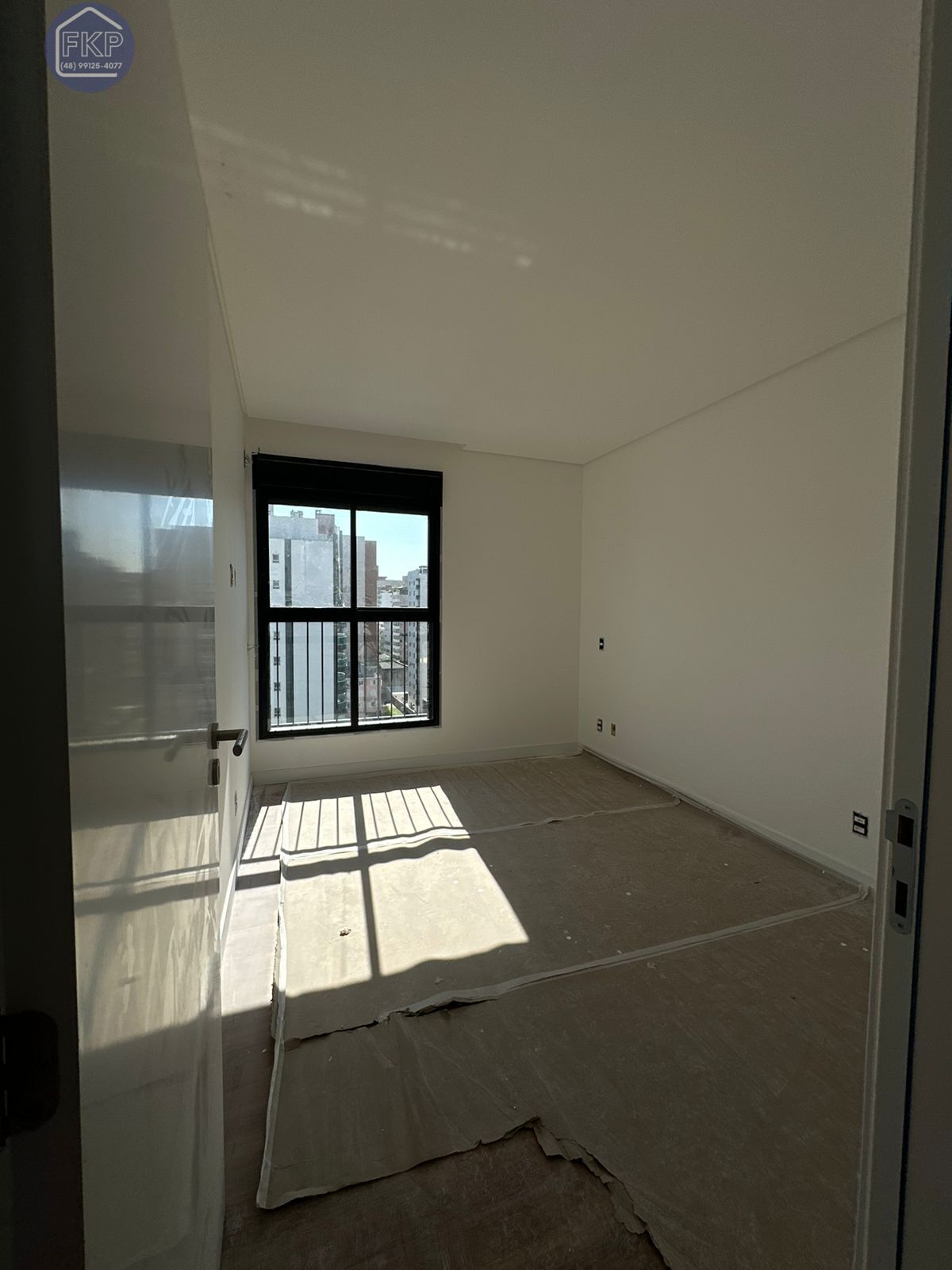 Apartamento à venda com 3 quartos, 117m² - Foto 19