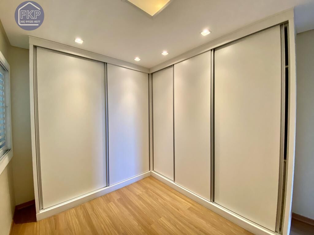 Casa à venda com 7 quartos, 425m² - Foto 38