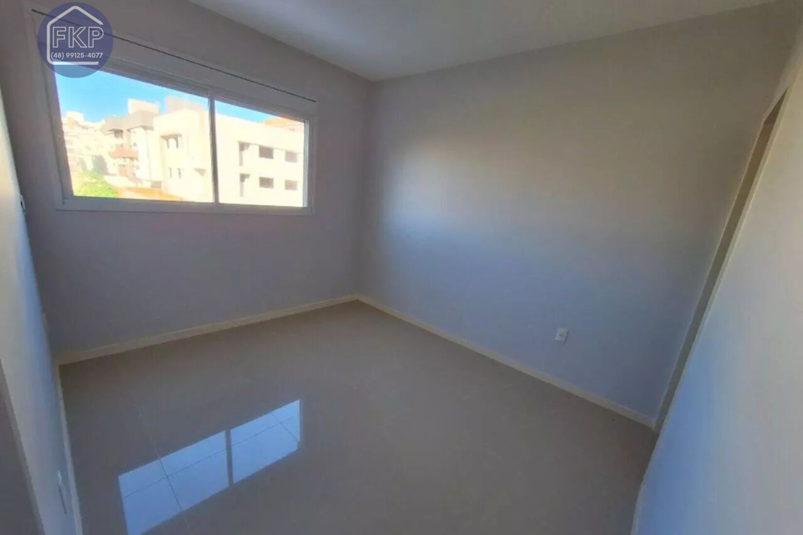 Apartamento à venda com 2 quartos, 61m² - Foto 11