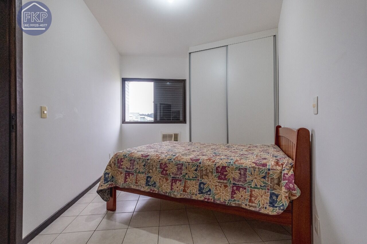 Apartamento à venda com 2 quartos, 70m² - Foto 13