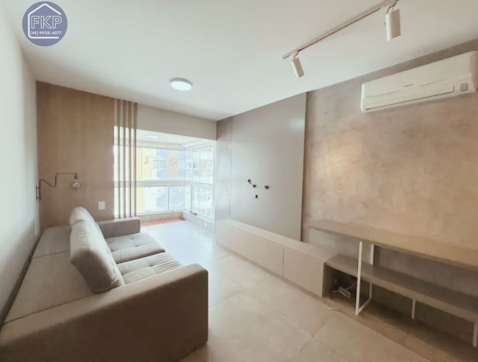 Apartamento à venda com 3 quartos, 89m² - Foto 2