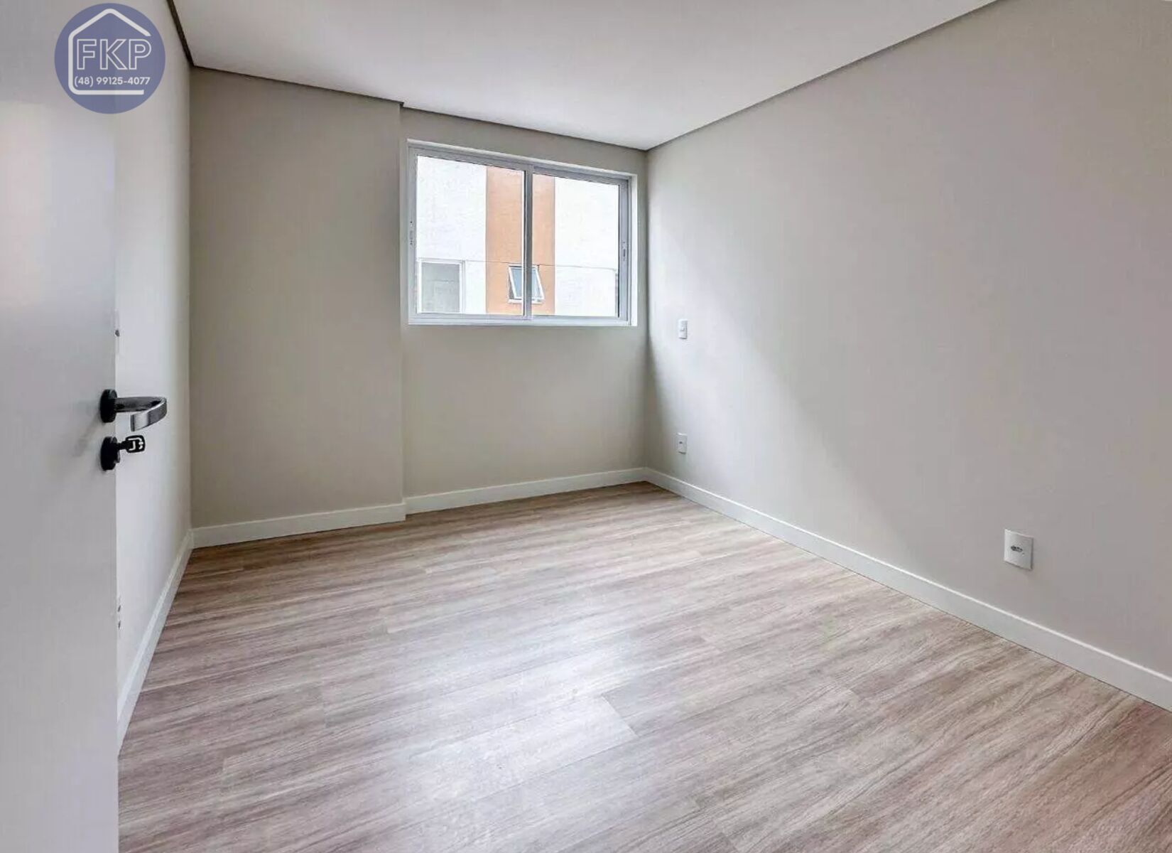 Apartamento à venda com 3 quartos, 80m² - Foto 8