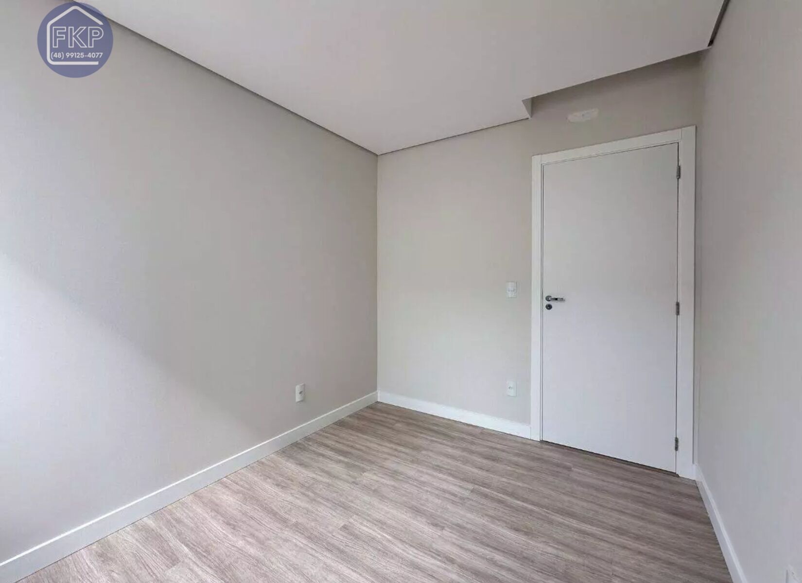 Apartamento à venda com 3 quartos, 80m² - Foto 11