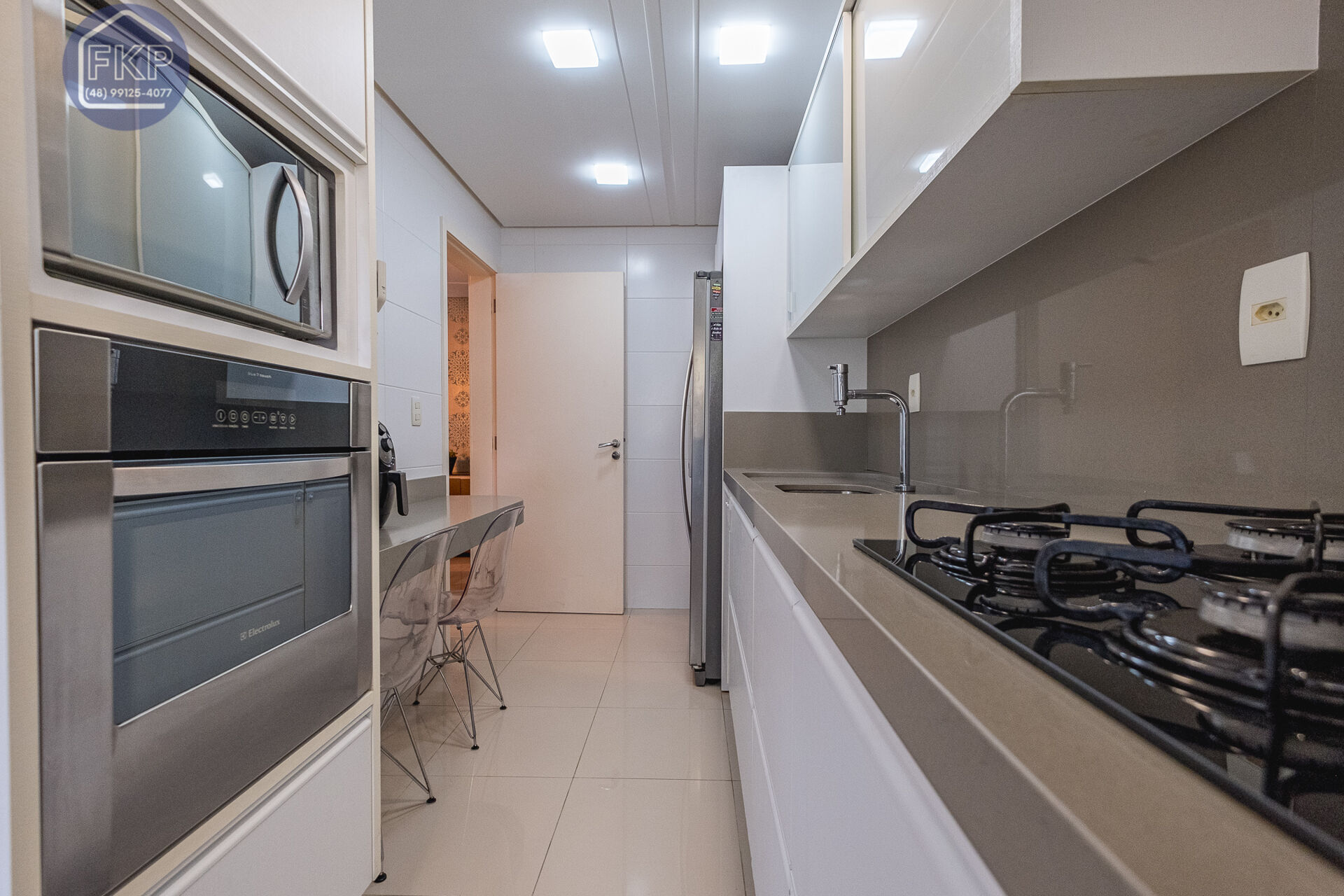 Apartamento à venda com 3 quartos, 87m² - Foto 11