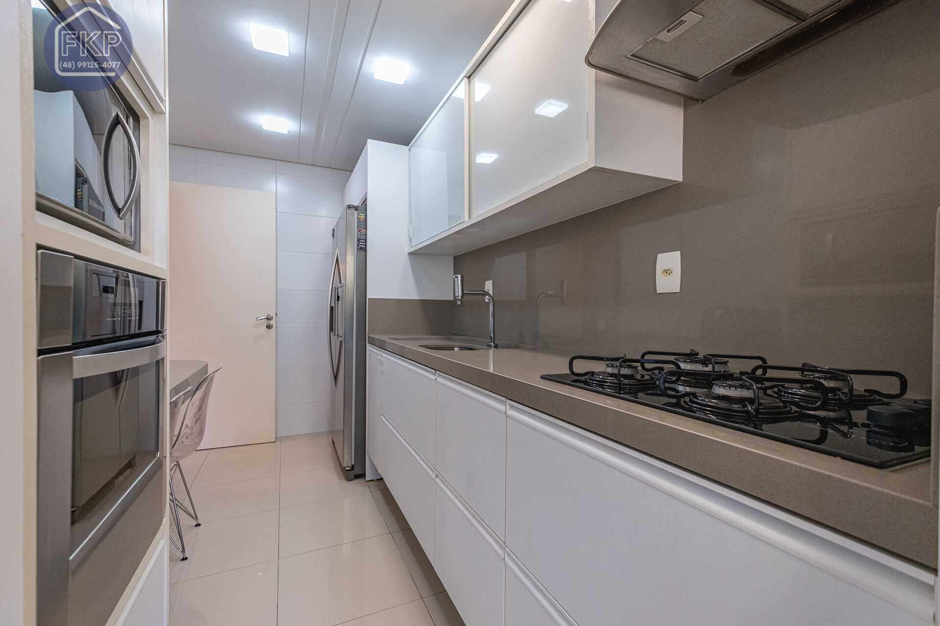 Apartamento à venda com 3 quartos, 87m² - Foto 12