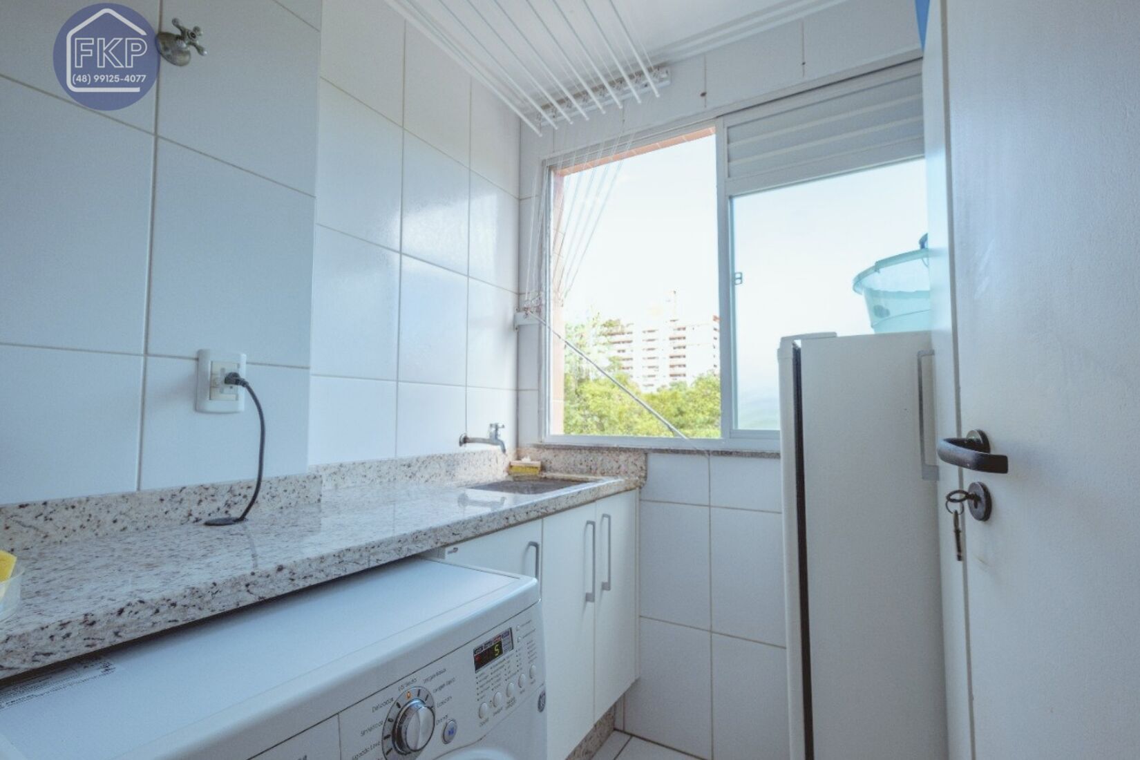 Apartamento à venda com 3 quartos, 83m² - Foto 14
