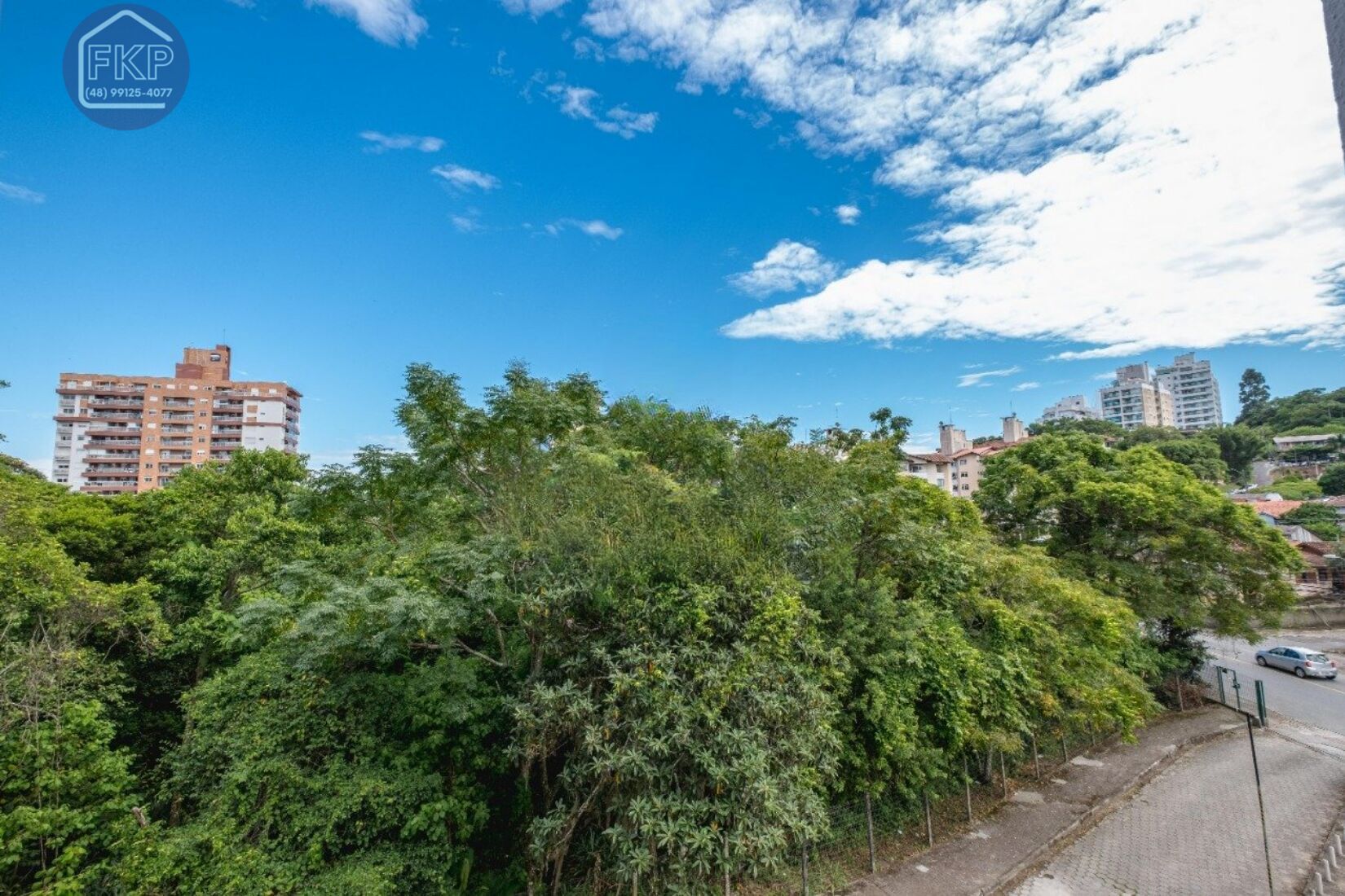 Apartamento à venda com 3 quartos, 83m² - Foto 3