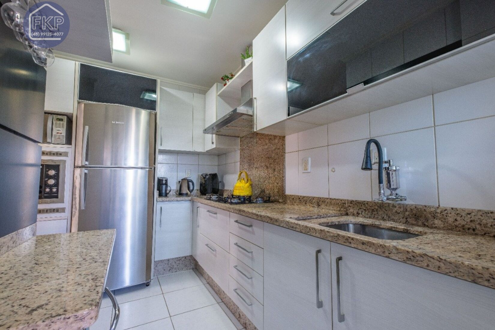 Apartamento à venda com 3 quartos, 83m² - Foto 11