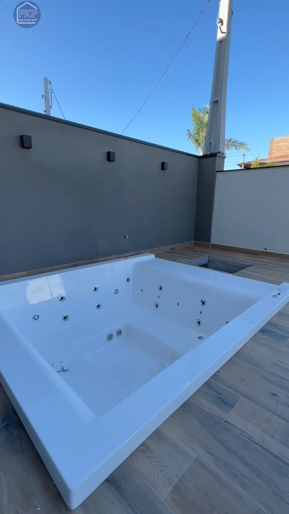 Casa à venda com 3 quartos, 170m² - Foto 11