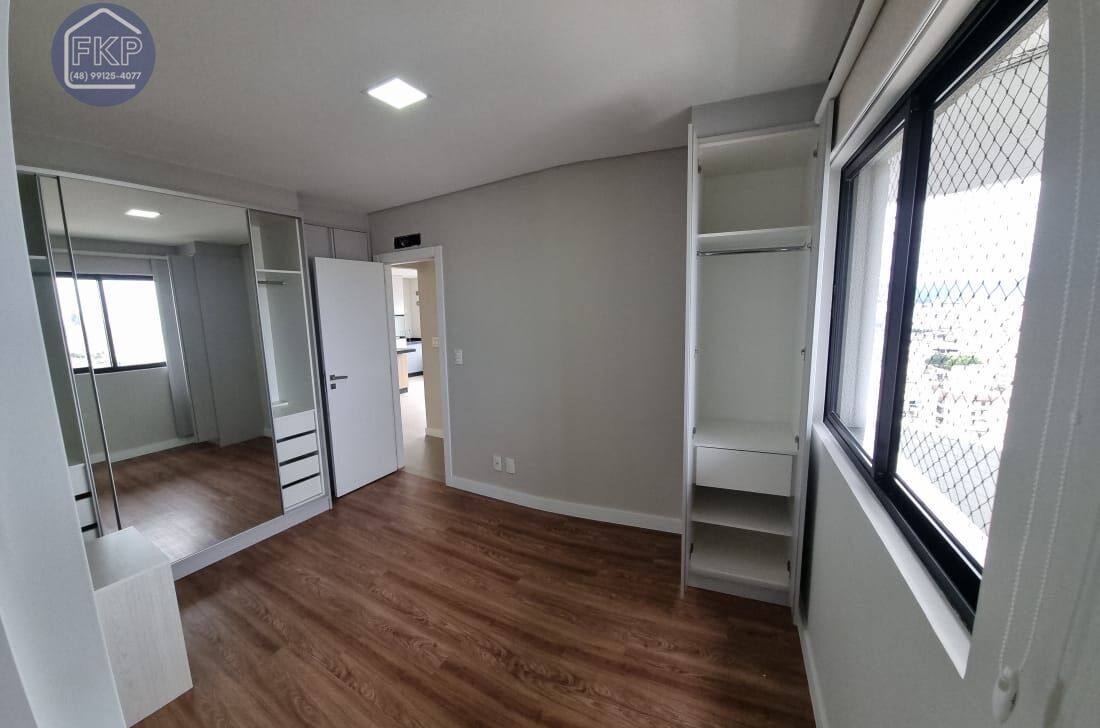 Apartamento à venda com 2 quartos, 72m² - Foto 10