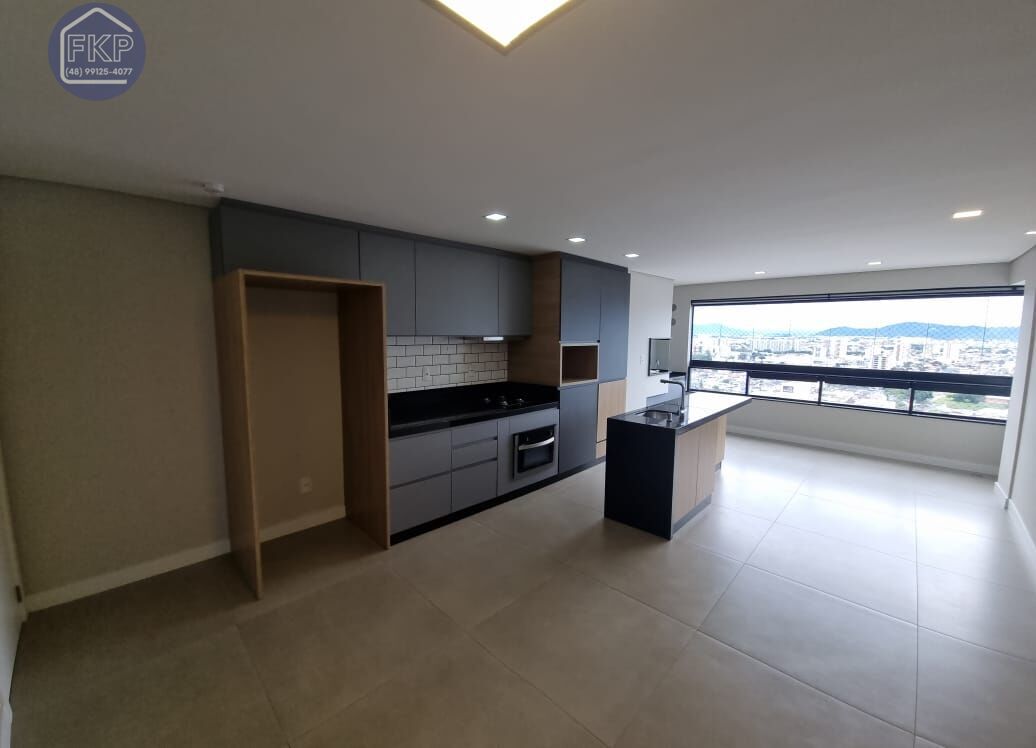 Apartamento à venda com 2 quartos, 72m² - Foto 4