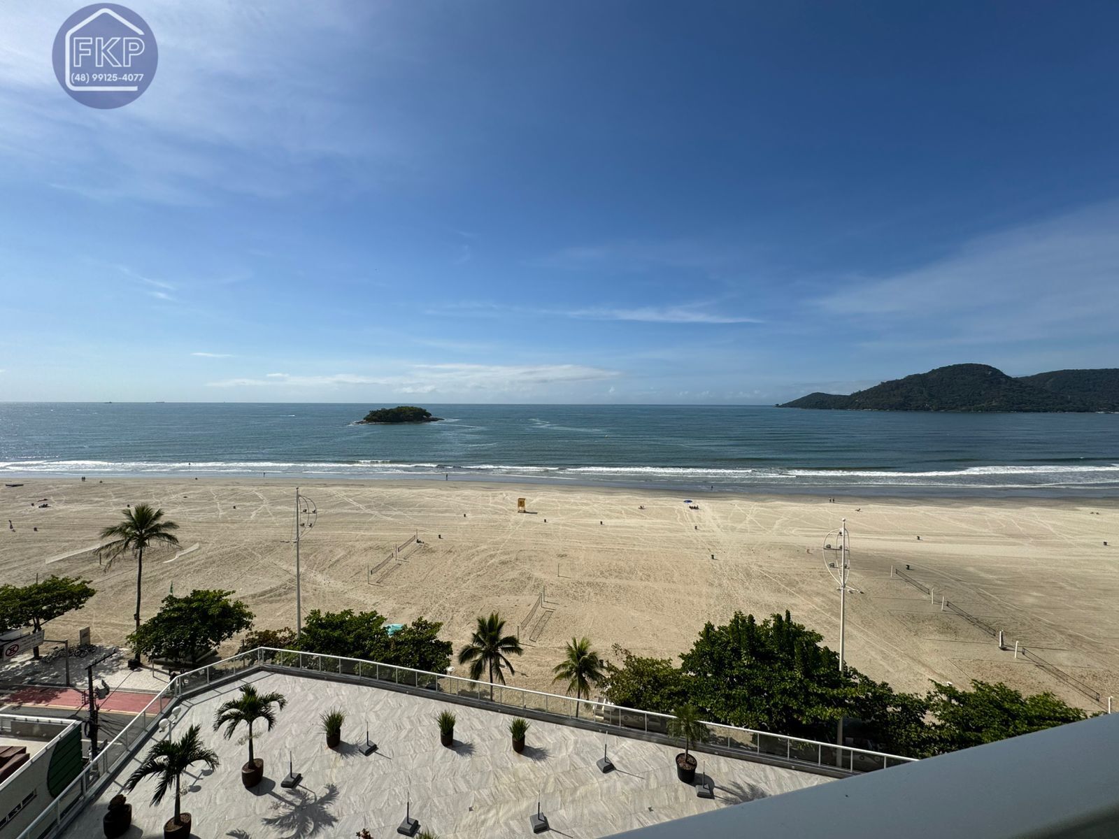 Apartamento para alugar com 3 quartos, 182m² - Foto 1