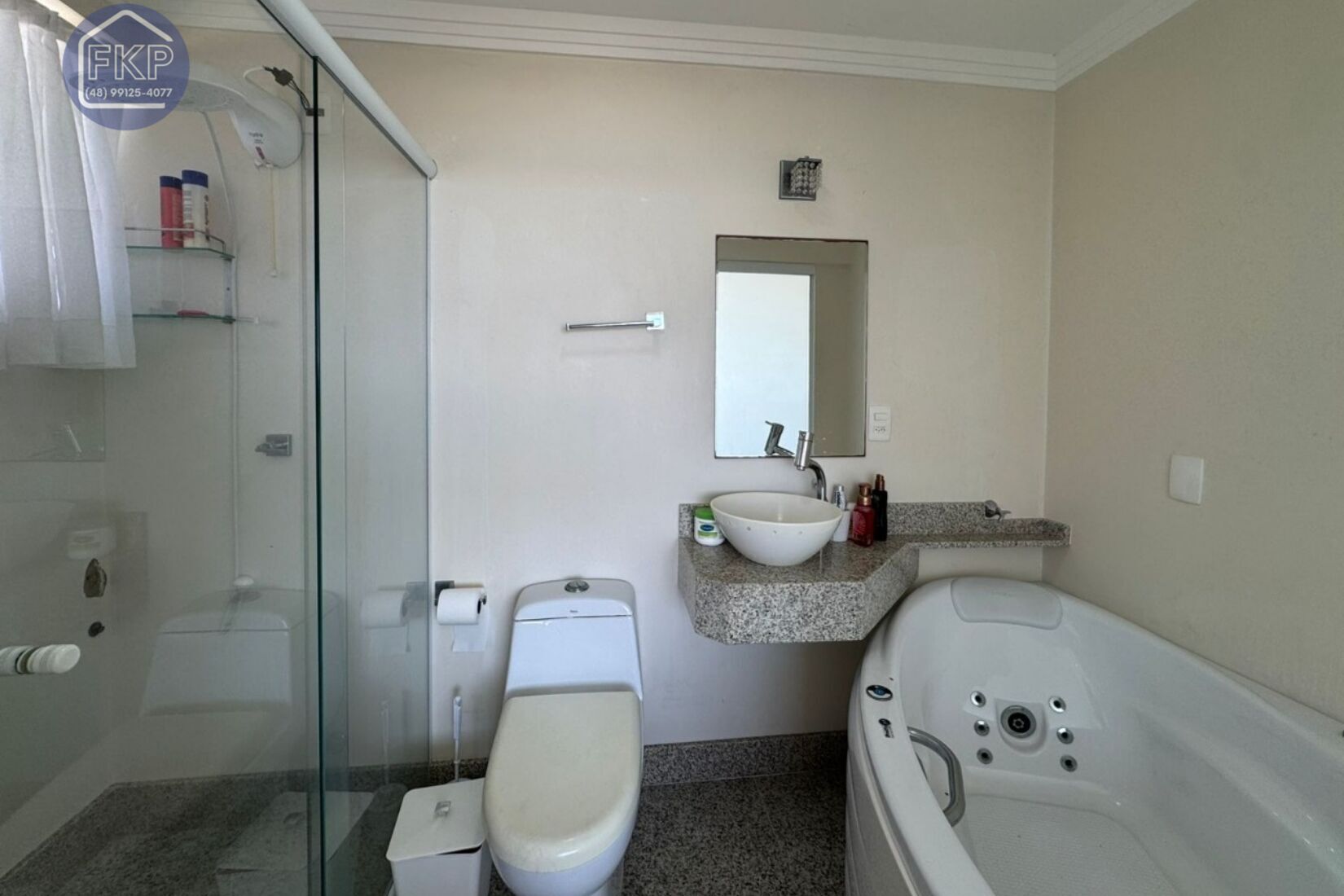 Apartamento para alugar com 3 quartos, 182m² - Foto 25