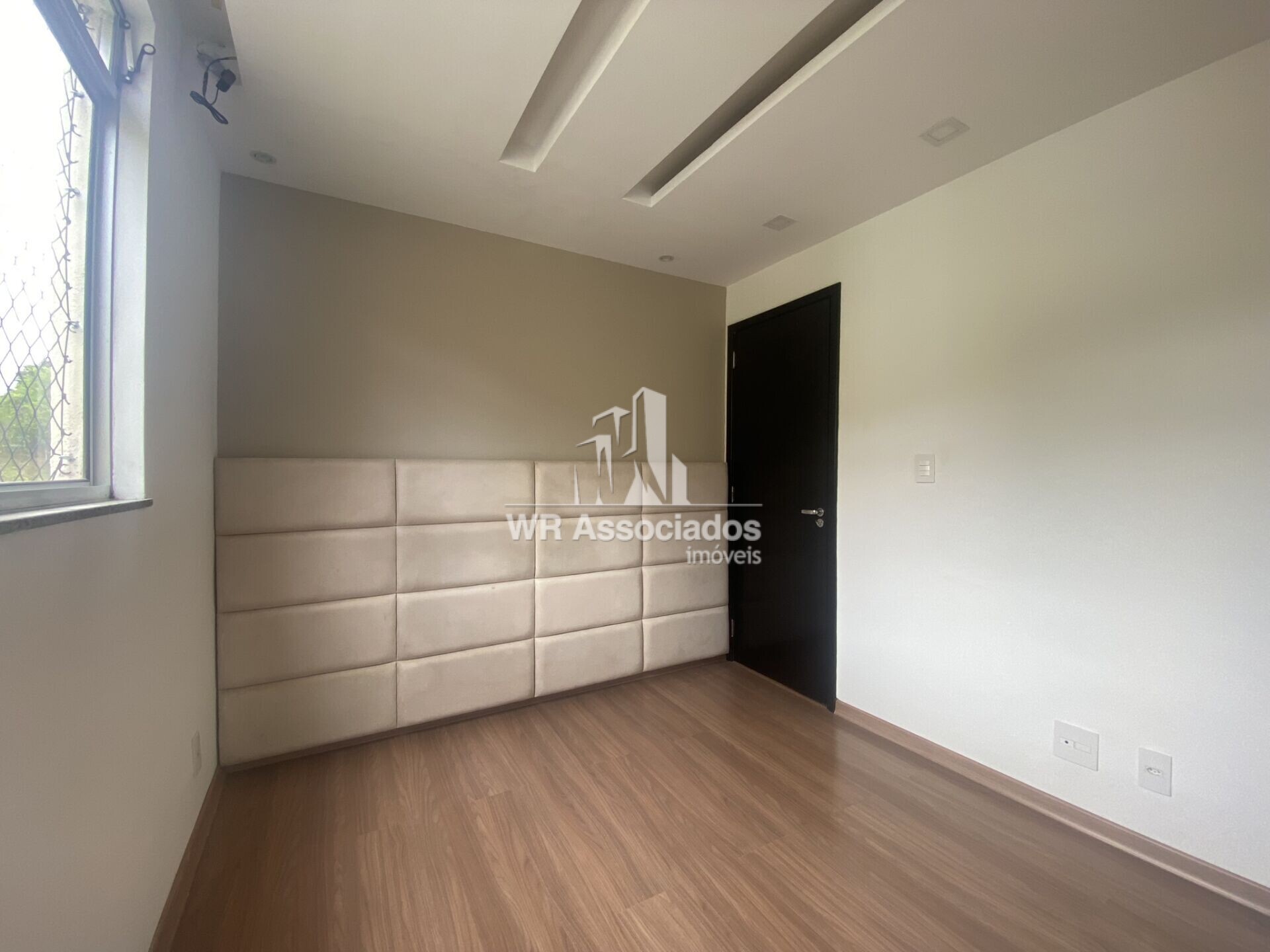 Apartamento à venda com 2 quartos, 82m² - Foto 11