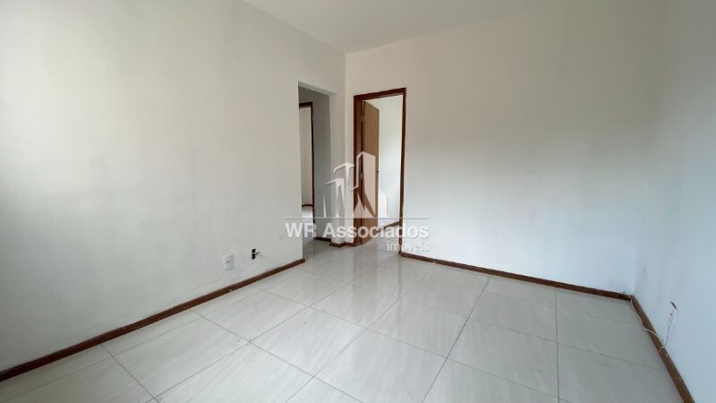 Apartamento à venda com 2 quartos, 47m² - Foto 2