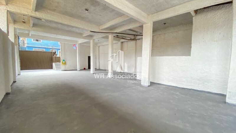 Casa à venda com 4 quartos, 480m² - Foto 26