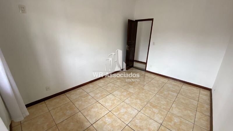 Casa à venda com 4 quartos, 480m² - Foto 12