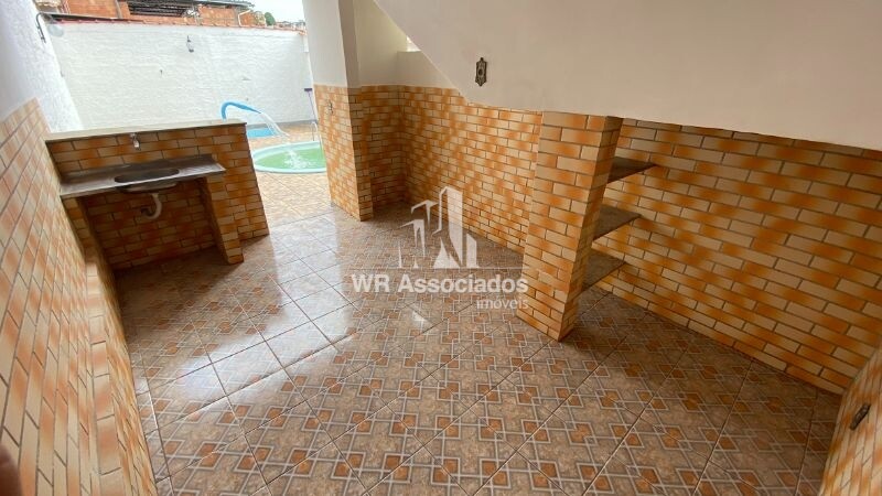 Casa à venda com 4 quartos, 480m² - Foto 30