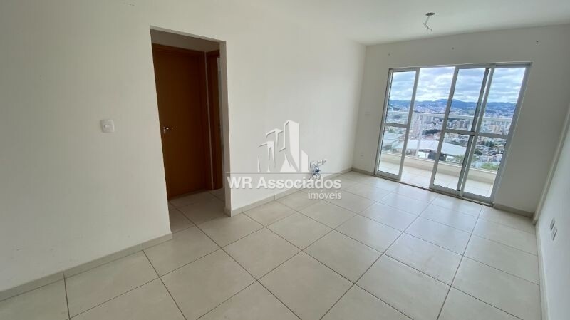 Apartamento à venda com 2 quartos, 80m² - Foto 3