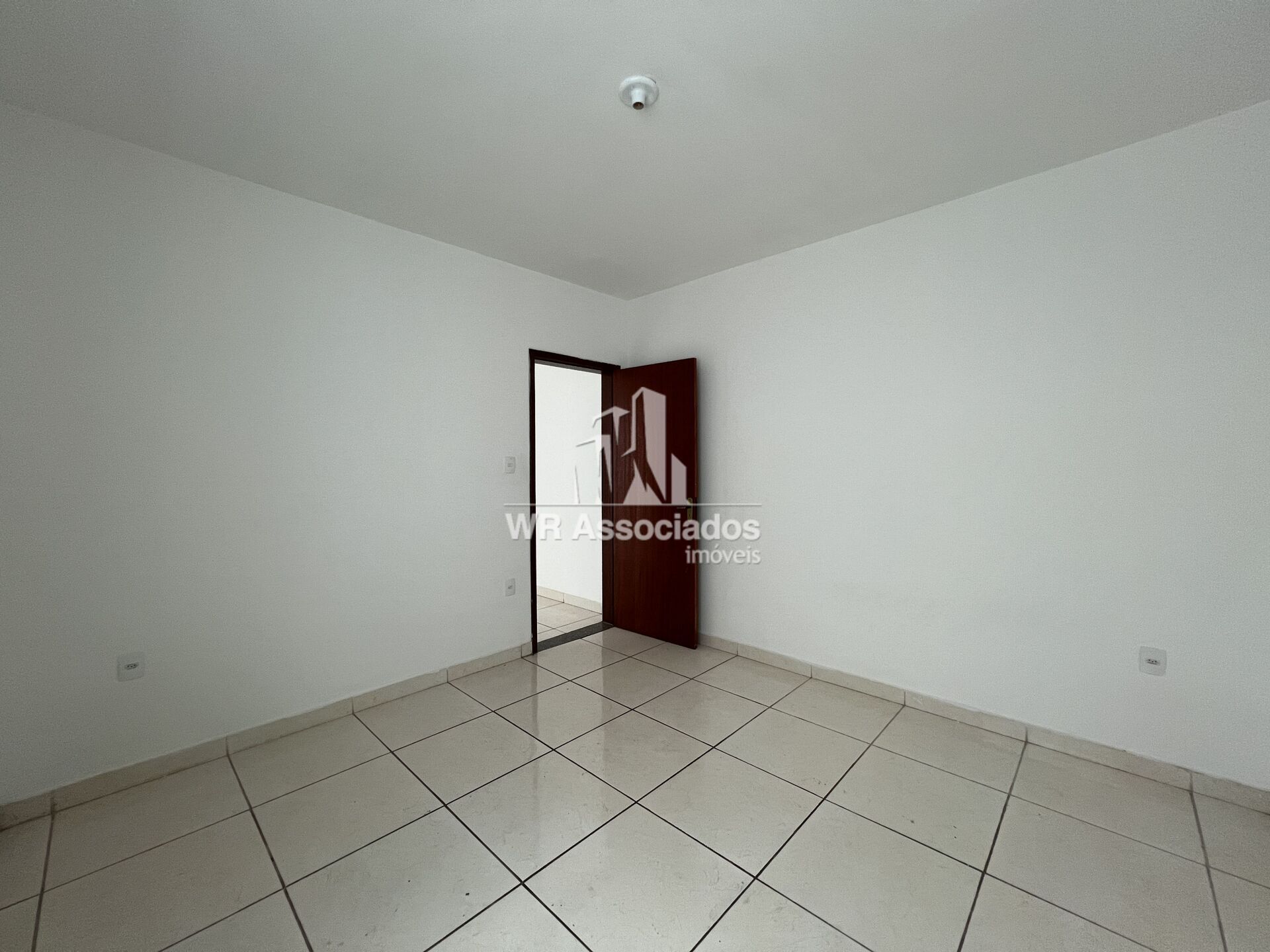 Apartamento para alugar com 2 quartos, 85m² - Foto 6