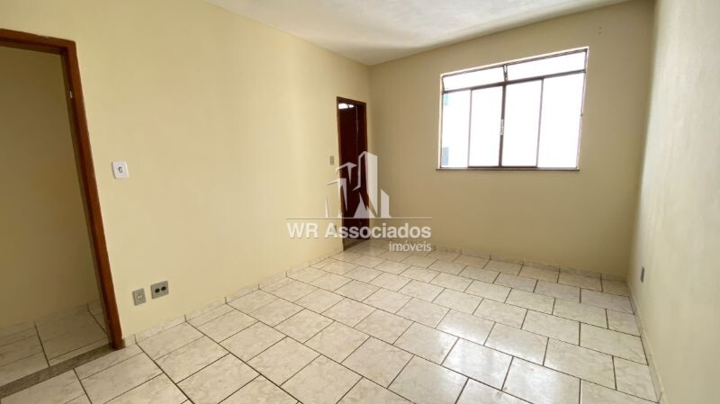 Apartamento à venda com 2 quartos, 75m² - Foto 5