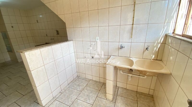 Apartamento à venda com 2 quartos, 75m² - Foto 17