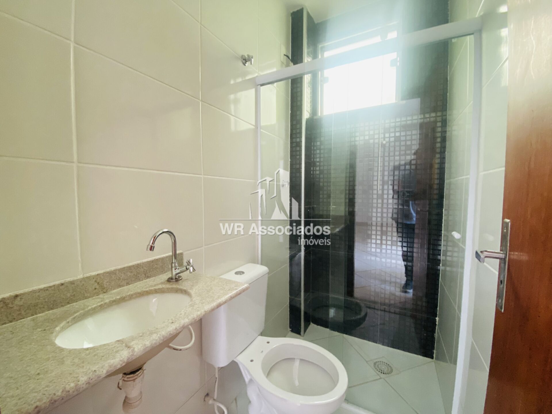 Apartamento para alugar com 2 quartos, 106m² - Foto 9