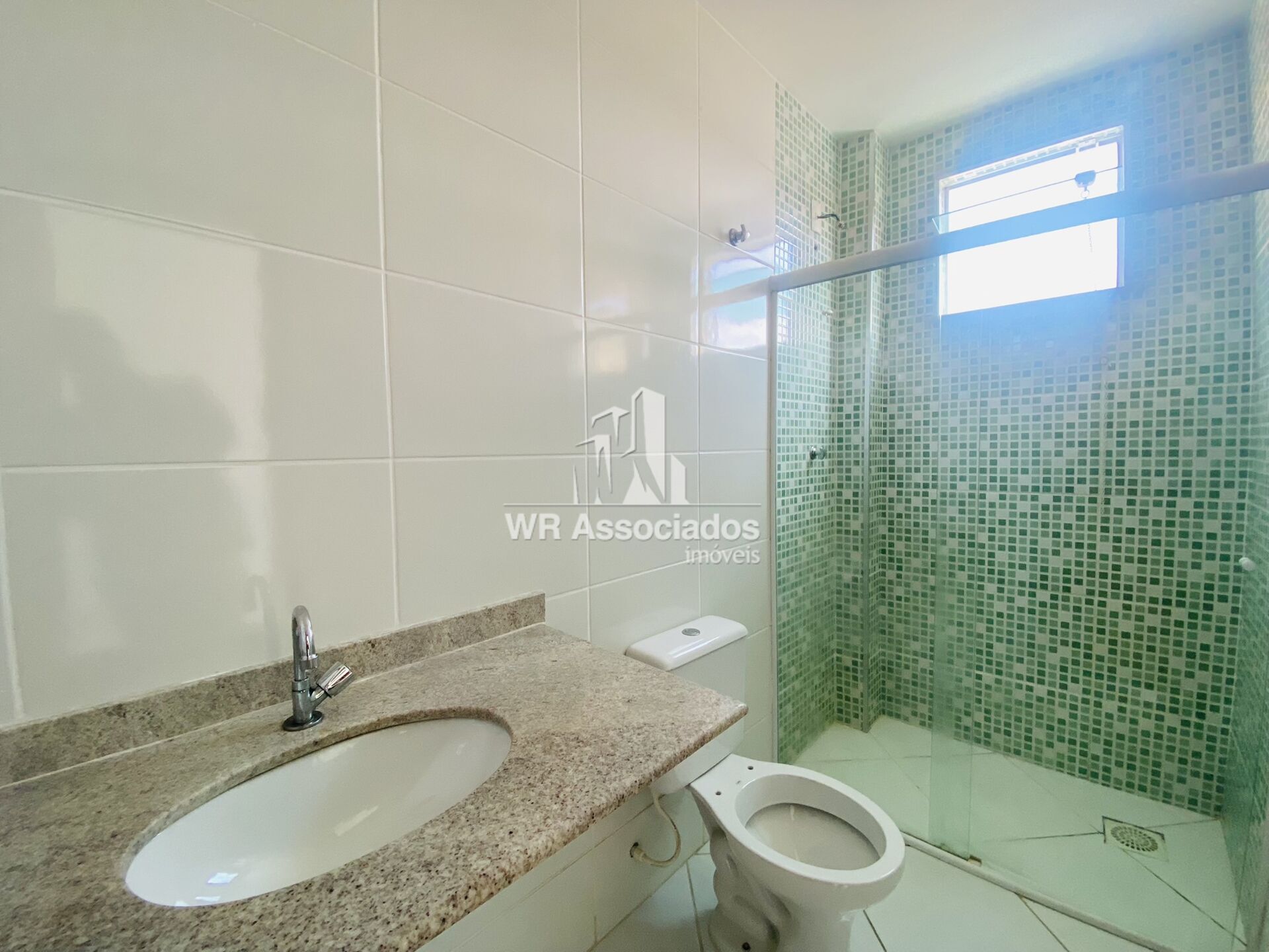 Apartamento para alugar com 2 quartos, 106m² - Foto 4