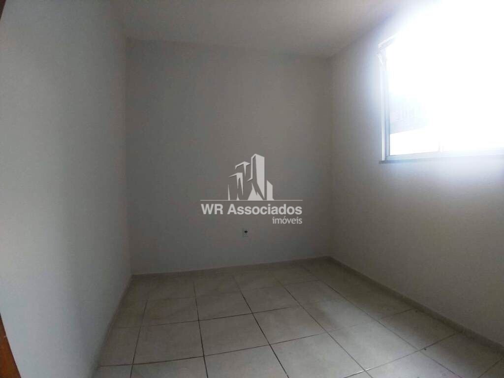 Apartamento à venda com 2 quartos, 55m² - Foto 2