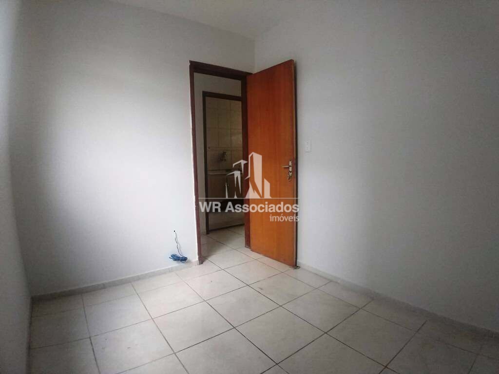 Apartamento à venda com 2 quartos, 55m² - Foto 3