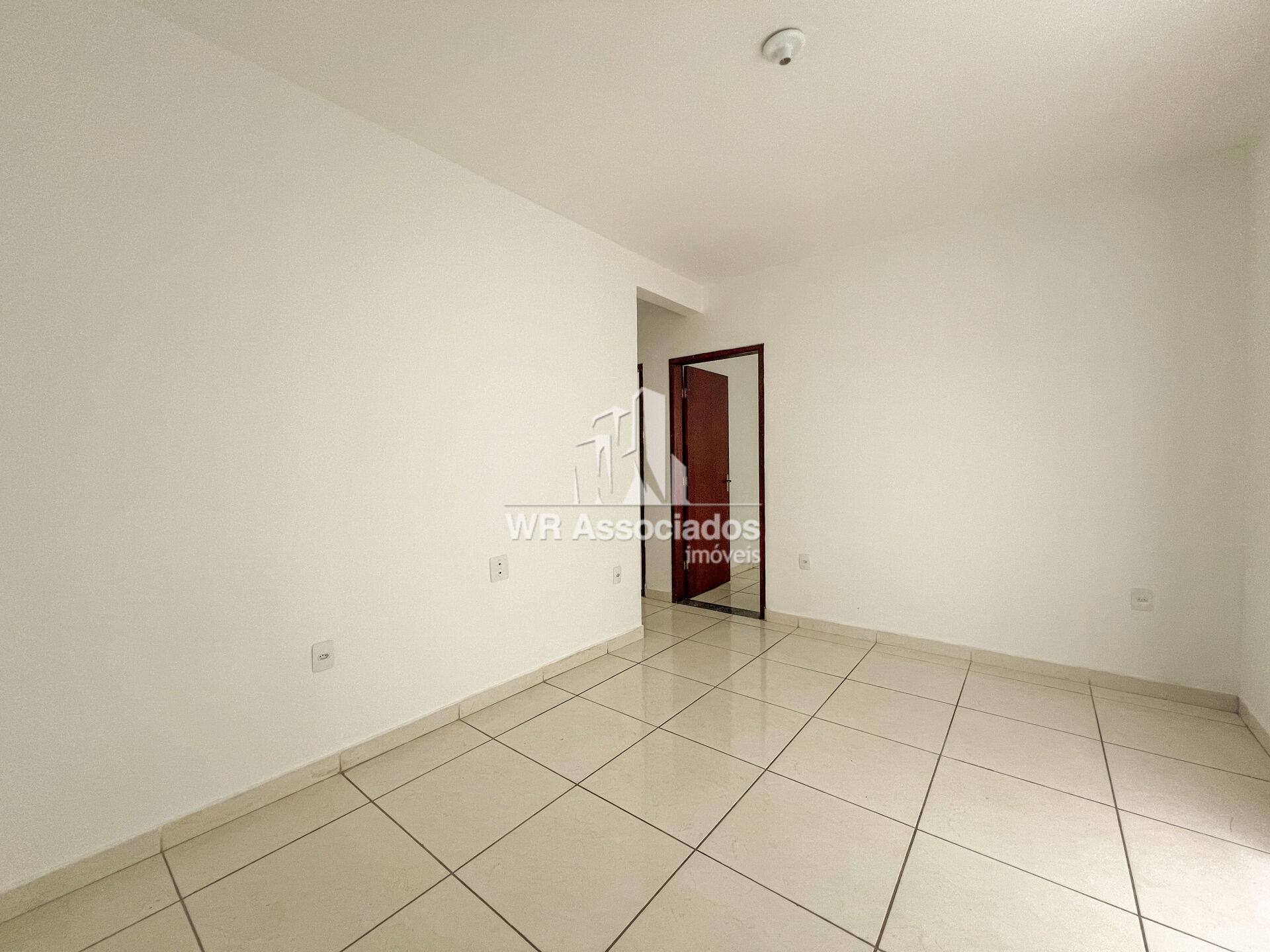 Apartamento para alugar com 2 quartos, 78m² - Foto 2