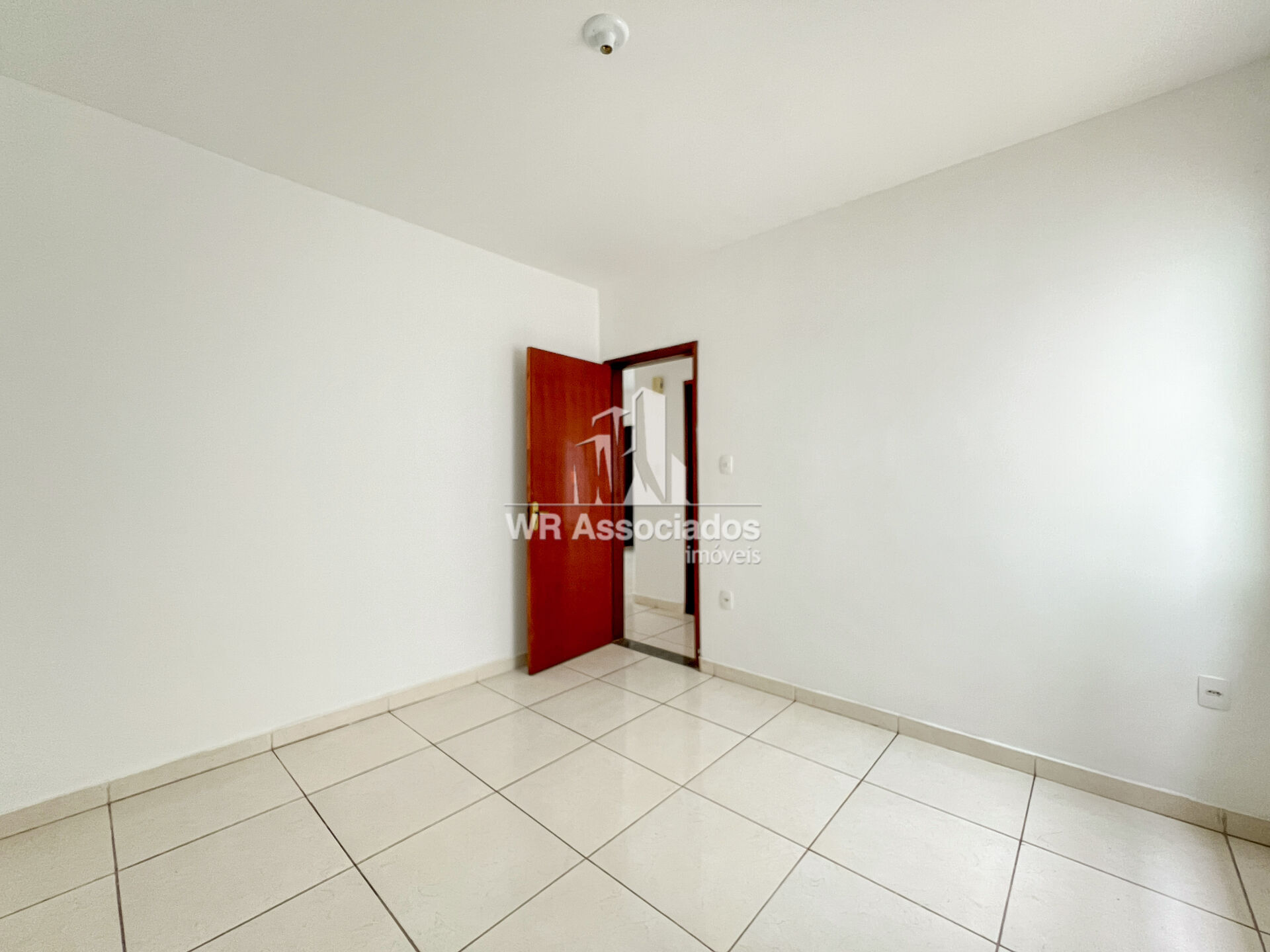 Apartamento para alugar com 2 quartos, 78m² - Foto 9